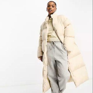 ASOS DESIGN longline puffer coat in cream, US 4